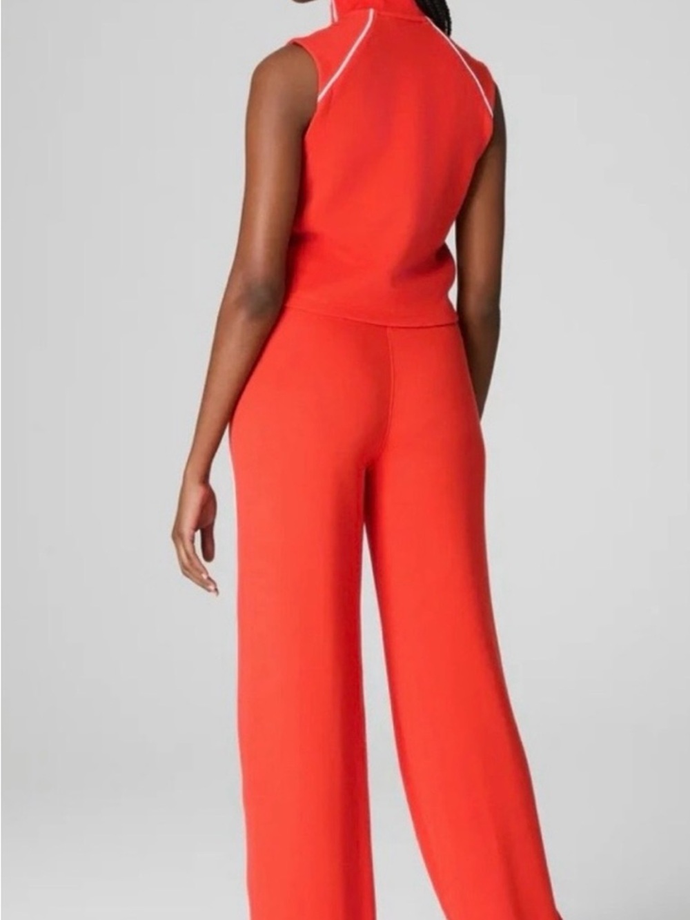 SPANX Poppy Red AirEssentials Jumpsuit (Size Medium Petite) - Picture 3 of 5